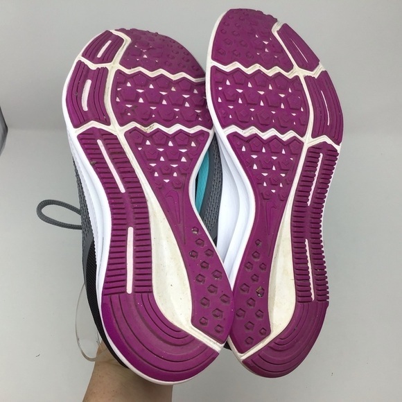 Nike Downshifter 9 Gray Running Sneaker - Picture 9 of 11